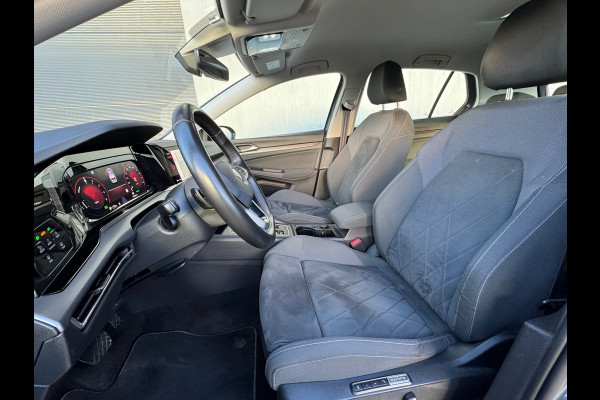 Volkswagen Golf 1.4 eHybrid Style * Camera * Side Assist * Massage * CarPlay *