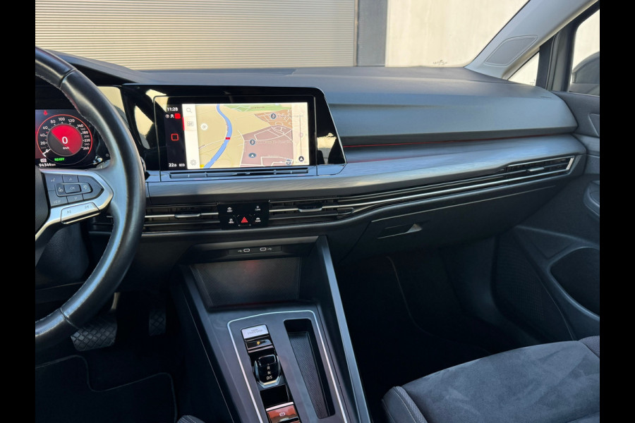 Volkswagen Golf 1.4 eHybrid Style * Camera * Side Assist * Massage * CarPlay *