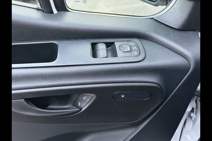 Mercedes-Benz Sprinter 317 CDI L2 H2 Automaat / 360 Camera / MBUX / Navigatie / Cruise control / Airco / 270 Graden achterdeuren