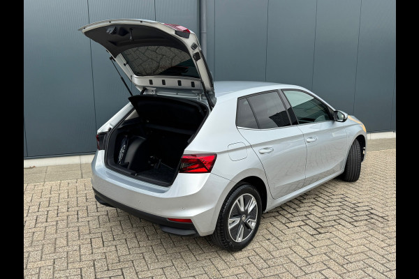 Škoda Fabia 1.0 TSI Style * Camera * Keyless * Virtual Cockpit *