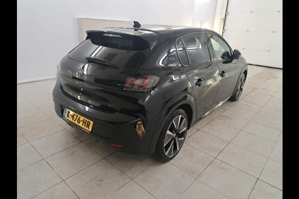 Peugeot e-208 EV GT 350 50 kWh NL AUTO | PANO | STOELVERW | SOH 91%