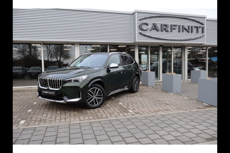 BMW X1 SDrive18i / Navi / Widescreen / Cruise / Climate / Camera / Sfeerverlichting / Voll Leder / 18".