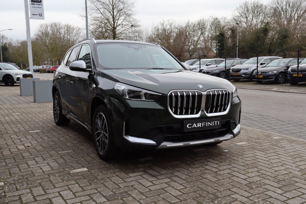 BMW X1 SDrive18i / Navi / Widescreen / Cruise / Climate / Camera / Sfeerverlichting / Voll Leder / 18".