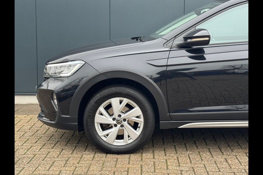 Volkswagen Taigo 1.0 TSI Automaat Life * Navigatie * Parkeersensoren * Adaptieve Cruise Control *