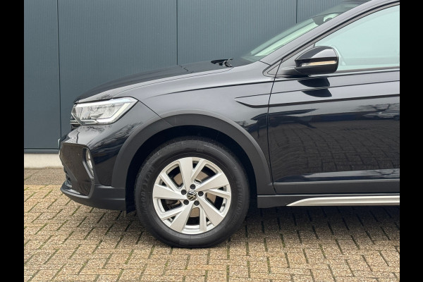 Volkswagen Taigo 1.0 TSI Automaat Life * Navigatie * Parkeersensoren * Adaptieve Cruise Control *