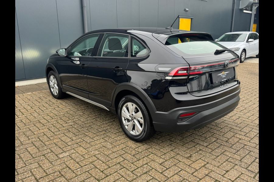 Volkswagen Taigo 1.0 TSI Automaat Life * Navigatie * Parkeersensoren * Adaptieve Cruise Control *