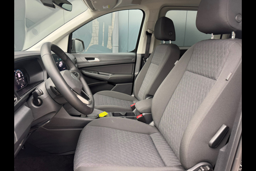 Volkswagen Caddy Maxi 1.5 TSI 115pk DSG Life 7 Persoons * Navigatie * Stoelverwarming * Camera *
