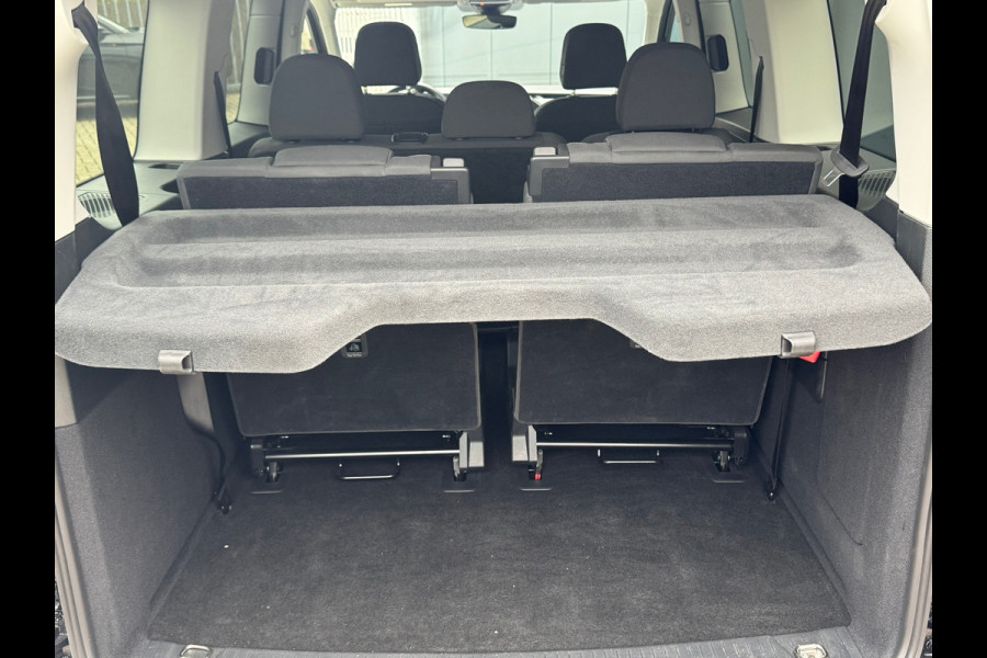 Volkswagen Caddy Maxi 1.5 TSI 115pk DSG Life 7 Persoons * Navigatie * Stoelverwarming * Camera *