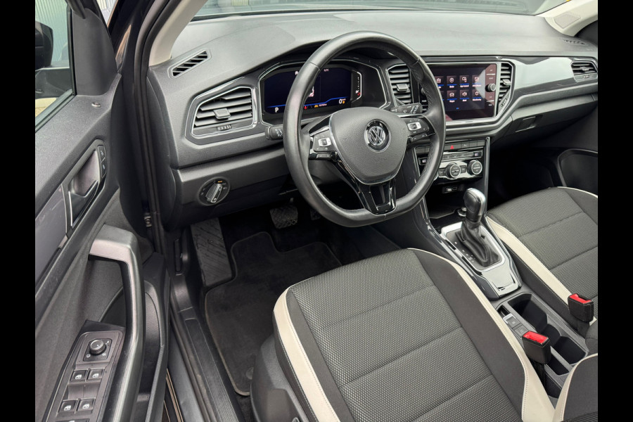 Volkswagen T-Roc 1.5 TSI Automaat Sport * Virtual Cockpit * Carplay * Full Led * Adaptieve Cruise *