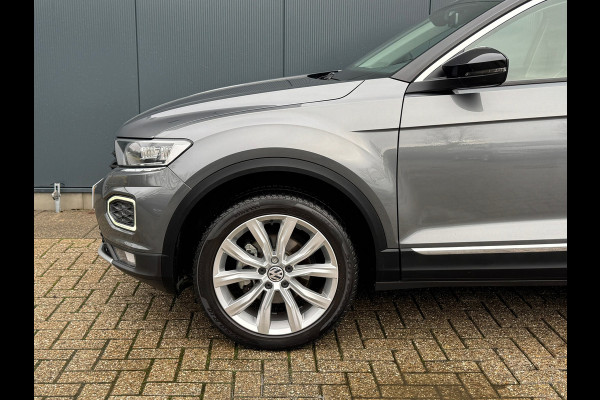 Volkswagen T-Roc 1.5 TSI Automaat Sport * Virtual Cockpit * Carplay * Full Led * Adaptieve Cruise *