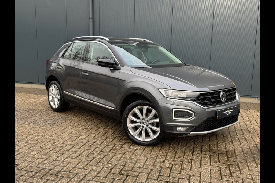 Volkswagen T-Roc 1.5 TSI Automaat Sport * Virtual Cockpit * Carplay * Full Led * Adaptieve Cruise *