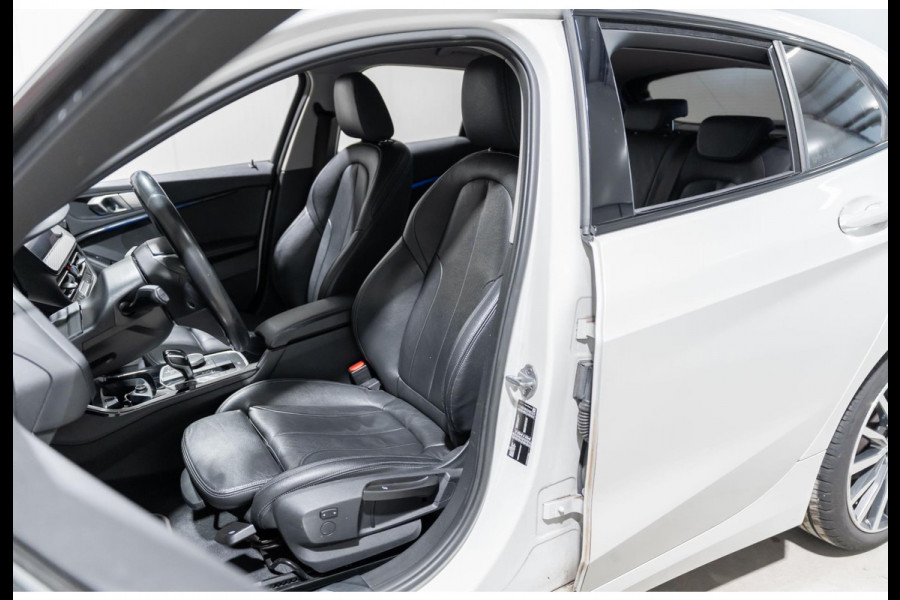 BMW 1-serie 116d Corporate Executive LED AUT NAVI