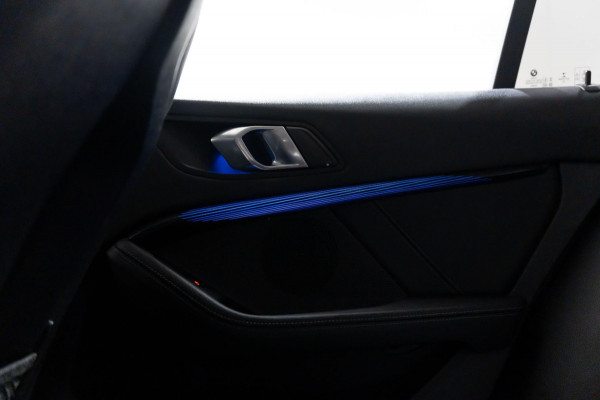 BMW 1-serie 116d Corporate Executive LED AUT NAVI