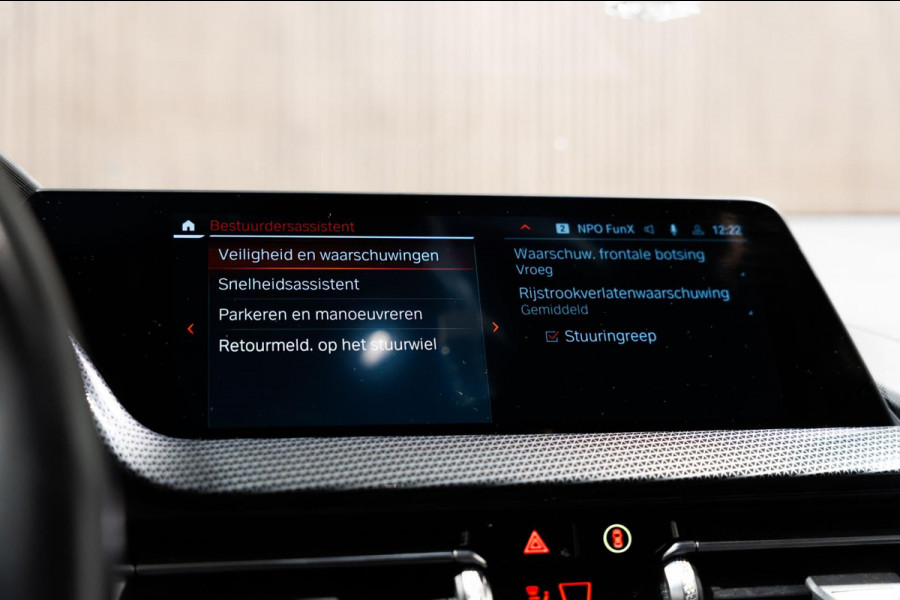 BMW 1-serie 116d Corporate Executive LED AUT NAVI