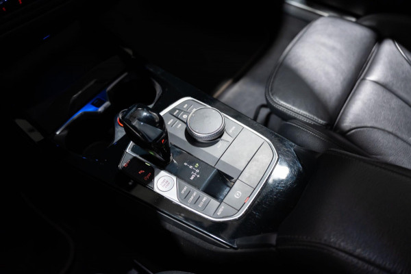 BMW 1-serie 116d Corporate Executive LED AUT NAVI