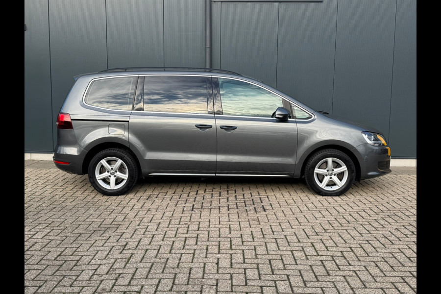 Volkswagen Sharan 1.4 TSI Automaat 7 Pers. * Carplay * Stoelverwarming * Cruise Control *