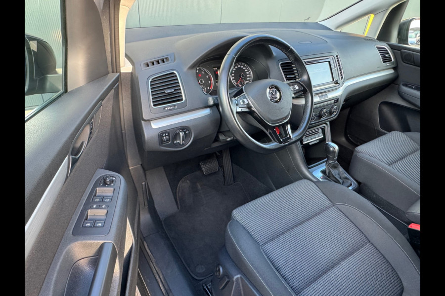 Volkswagen Sharan 1.4 TSI Automaat 7 Pers. * Carplay * Stoelverwarming * Cruise Control *