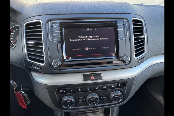 Volkswagen Sharan 1.4 TSI Automaat 7 Pers. * Carplay * Stoelverwarming * Cruise Control *