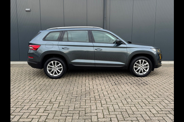 Škoda Kodiaq 1.5 TSI Automaat Business Edition 7 persoons * Trekhaak * Camera * Led * Navigatie *