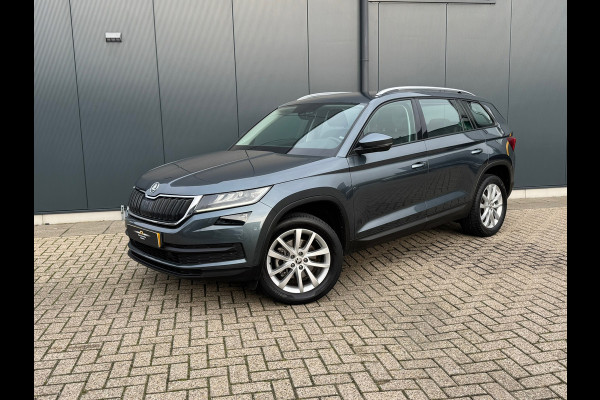 Škoda Kodiaq 1.5 TSI Automaat Business Edition 7 persoons * Trekhaak * Camera * Led * Navigatie *