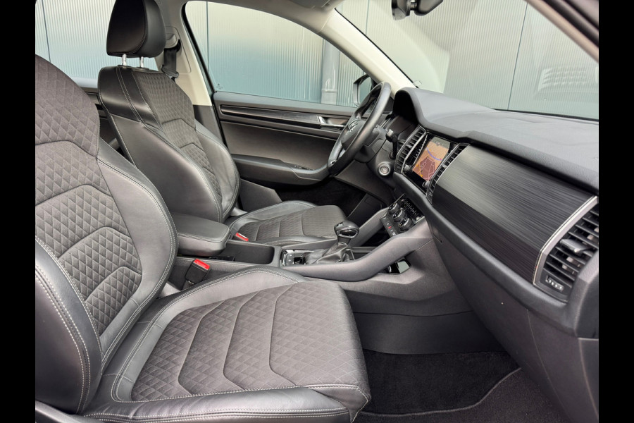 Škoda Kodiaq 1.5 TSI Automaat Business Edition 7 persoons * Trekhaak * Camera * Led * Navigatie *