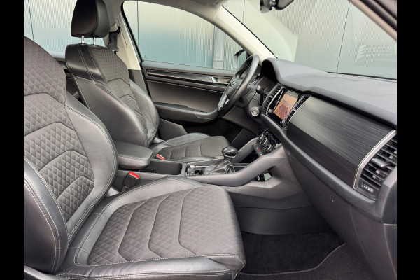 Škoda Kodiaq 1.5 TSI Automaat Business Edition 7 persoons * Trekhaak * Camera * Led * Navigatie *