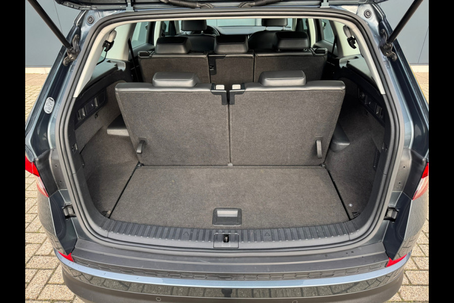 Škoda Kodiaq 1.5 TSI Automaat Business Edition 7 persoons * Trekhaak * Camera * Led * Navigatie *
