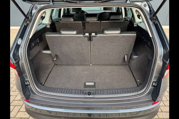 Škoda Kodiaq 1.5 TSI Automaat Business Edition 7 persoons * Trekhaak * Camera * Led * Navigatie *