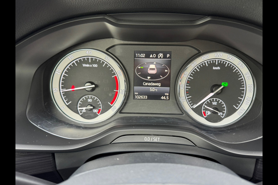 Škoda Kodiaq 1.5 TSI Automaat Business Edition 7 persoons * Trekhaak * Camera * Led * Navigatie *