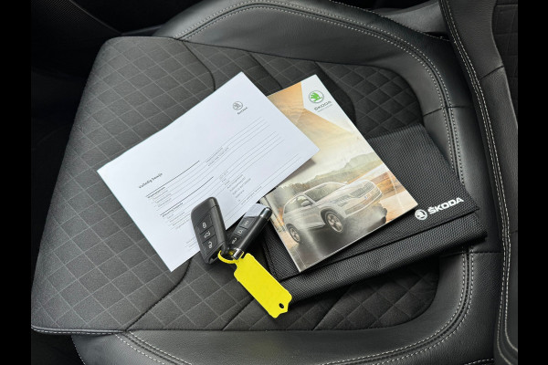 Škoda Kodiaq 1.5 TSI Automaat Business Edition 7 persoons * Trekhaak * Camera * Led * Navigatie *