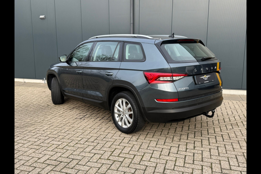 Škoda Kodiaq 1.5 TSI Automaat Business Edition 7 persoons * Trekhaak * Camera * Led * Navigatie *