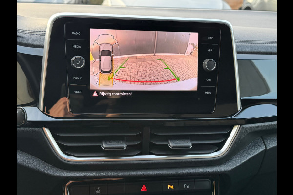 Volkswagen T-Roc 1.0 TSI R-Line * Camera * Clima * Adaptieve Cruise * Carplay *