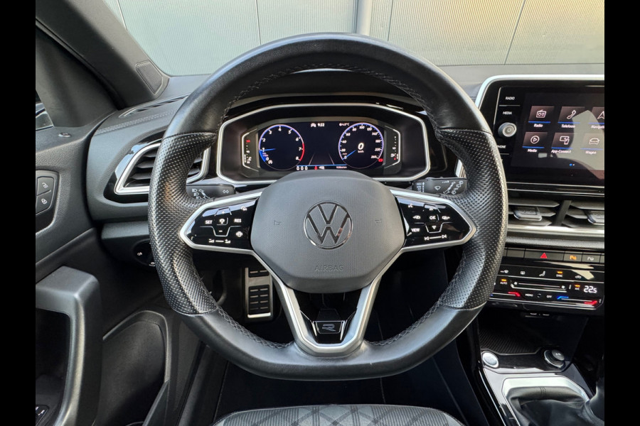 Volkswagen T-Roc 1.0 TSI R-Line * Camera * Clima * Adaptieve Cruise * Carplay *