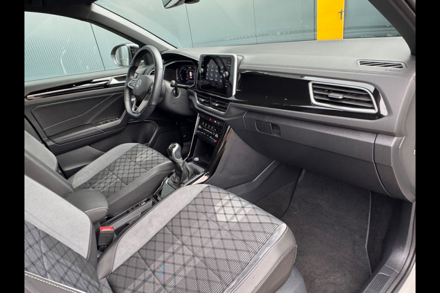 Volkswagen T-Roc 1.0 TSI R-Line * Camera * Carplay * Clima * Adaptieve Cruise Control *