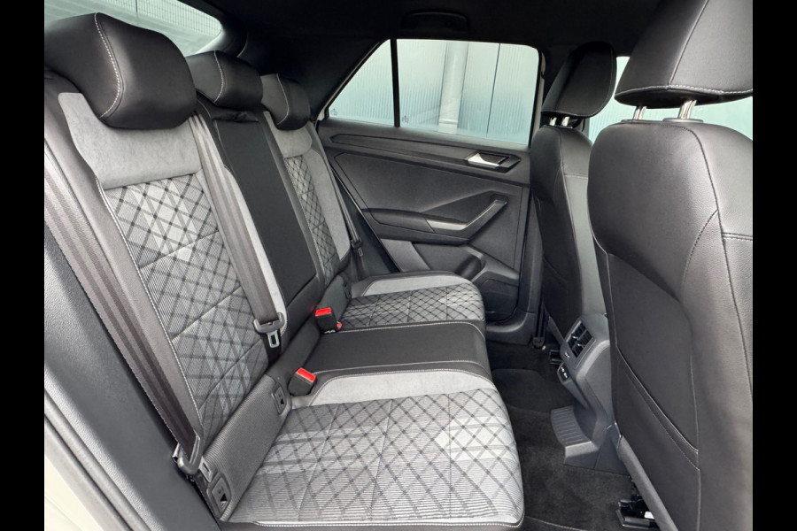 Volkswagen T-Roc 1.0 TSI R-Line * Camera * Carplay * Clima * Adaptieve Cruise Control *