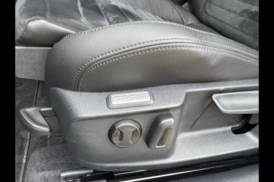 Volkswagen Passat Variant 1.4 TSI Automaat Highline * Trekhaak * Camera * Stoelverwarming * Adaptieve Cruise Control *