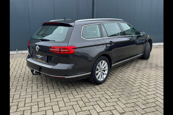 Volkswagen Passat Variant 1.4 TSI Automaat Highline * Trekhaak * Camera * Stoelverwarming * Adaptieve Cruise Control *
