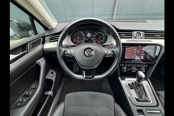 Volkswagen Passat Variant 1.4 TSI Automaat Highline * Trekhaak * Camera * Stoelverwarming * Adaptieve Cruise Control *