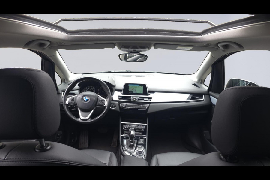 BMW 2 Serie Active Tourer 218i Executive | Panorama | Navigatie | Leder | Cruise