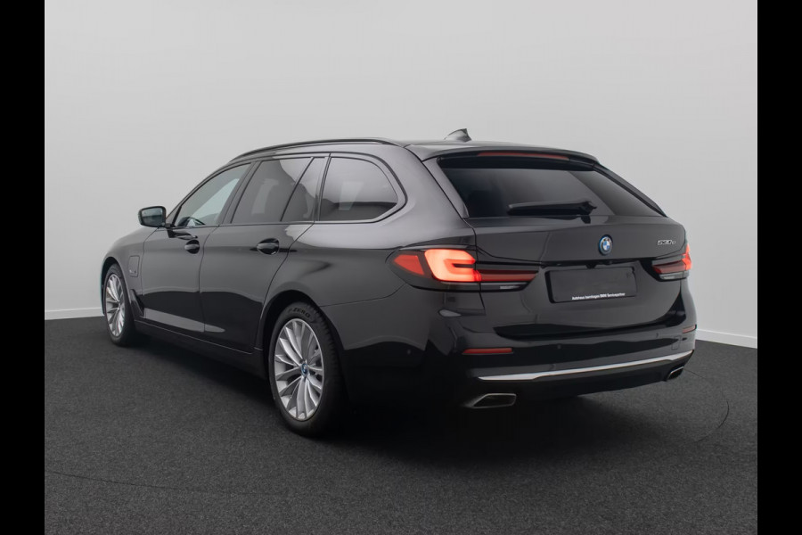 BMW 5 Serie Touring 530e LUXURY ** LASER, GEV. COMFORTST, MEMORY, HuD, H&K SOUND, 18-inch LMV, ** 1e EIG - UNFALLFREI ** ** INFORMEER OOK NAAR ONZE AANTREKKELIJKE FINANCIAL-LEASE TARIEVEN **