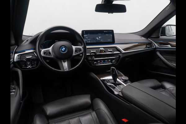 BMW 5 Serie Touring 530e LUXURY ** LASER, GEV. COMFORTST, MEMORY, HuD, H&K SOUND, 18-inch LMV, ** 1e EIG - UNFALLFREI ** ** INFORMEER OOK NAAR ONZE AANTREKKELIJKE FINANCIAL-LEASE TARIEVEN **