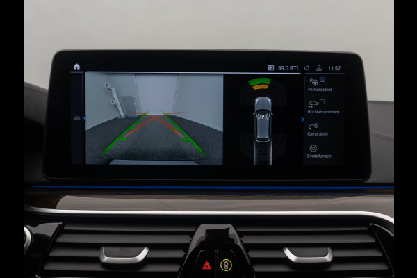 BMW 5 Serie Touring 530e LUXURY ** LASER, GEV. COMFORTST, MEMORY, HuD, H&K SOUND, 18-inch LMV, ** 1e EIG - UNFALLFREI ** ** INFORMEER OOK NAAR ONZE AANTREKKELIJKE FINANCIAL-LEASE TARIEVEN **