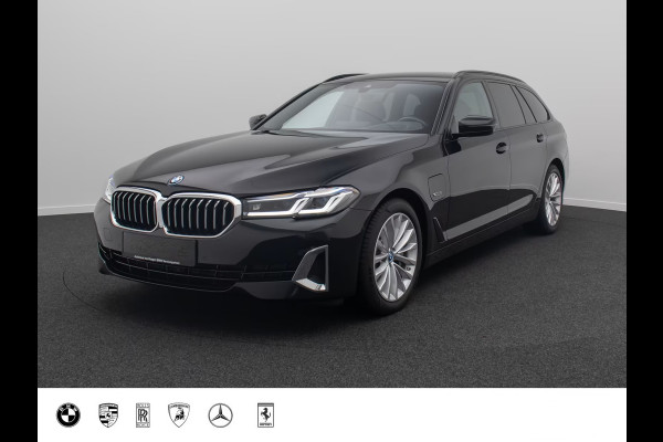BMW 5 Serie Touring 530e LUXURY ** LASER, GEV. COMFORTST, MEMORY, HuD, H&K SOUND, 18-inch LMV, ** 1e EIG - UNFALLFREI ** ** INFORMEER OOK NAAR ONZE AANTREKKELIJKE FINANCIAL-LEASE TARIEVEN **