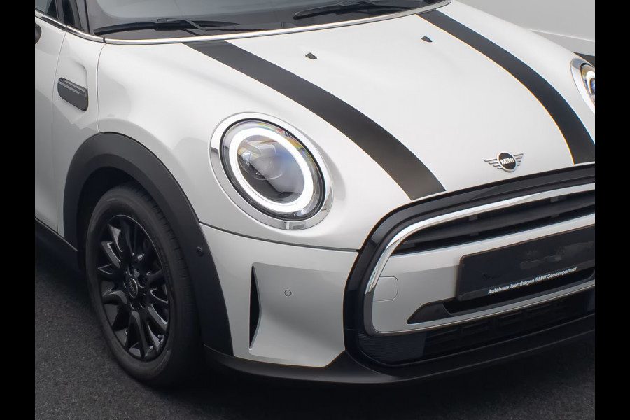 MINI 1.5 Cooper Steptr.Aut.-7 ** LED, LEDER, NAVI+, PANORAMA, HuD, KEYLESS, H&K SOUND, CAMERA ** 1e EIG - UNFALLFREI ** ** INFORMEER OOK NAAR ONZE AANTREKKELIJKE FINANCIAL-LEASE TARIEVEN **