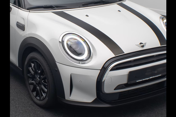 MINI 1.5 Cooper Steptr.Aut.-7 ** LED, LEDER, NAVI+, PANORAMA, HuD, KEYLESS, H&K SOUND, CAMERA ** 1e EIG - UNFALLFREI ** ** INFORMEER OOK NAAR ONZE AANTREKKELIJKE FINANCIAL-LEASE TARIEVEN **