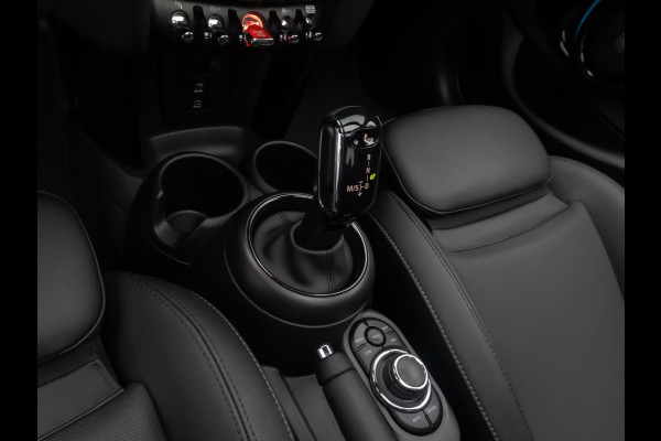 MINI 1.5 Cooper Steptr.Aut.-7 ** LED, LEDER, NAVI+, PANORAMA, HuD, KEYLESS, H&K SOUND, CAMERA ** 1e EIG - UNFALLFREI ** ** INFORMEER OOK NAAR ONZE AANTREKKELIJKE FINANCIAL-LEASE TARIEVEN **