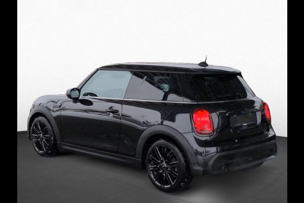 MINI 1.5 Cooper Classic (100kW/136pk) ** LED, HALF-LEDER, PANORAMA, KEYLESS, H&K, CAMERA, 17-inch LMV ** 1e EIG - UNFALLFREI ** ** INFORMEER OOK NAAR ONZE AANTREKKELIJKE FINANCIAL-LEASE TARIEVEN **