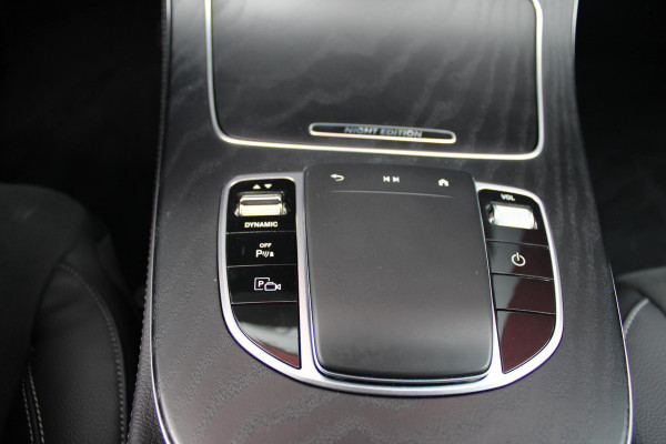 Mercedes-Benz E-Klasse 300e 320PK BUSINESS SOLUTION AMG NIGHT EDITION | MULTISPAAKS AMG VELGEN | 360° CAMERA | | TREKHAAK | MULTIBEAM MATRIX LED KOPLAMPEN | LED ACHTERLICHTEN | ELEKTRISCH VERSTELBARE VOORSTOELEN MET GEHEUGEN FUNCTIE |  ALCANTARA / KUNSTLEDEREN BEKLEDING | VOORSTOELEN VERWARMBAAR | FULL MAP MBUX AUGMENTED REALITY NAVIGATIE | VERKEERSLICHTWEERGAVE | APPLE CARPLAY / ANDROID AUTO | SFEERVERLICHTING | ELEKTRONIC CLIMATE CONTROL |