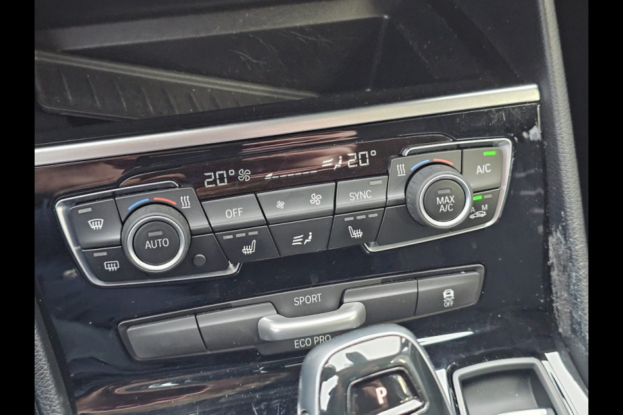 BMW 2 Serie Gran Tourer 218i Business Edition | Automaat | LED | Trekhaak | Stoelverwarming | PDC | Elek. achterklep | HUD | Navi |