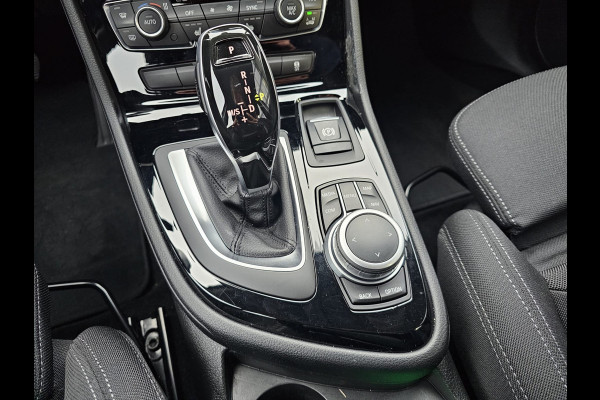 BMW 2 Serie Gran Tourer 218i Business Edition | Automaat | LED | Trekhaak | Stoelverwarming | PDC | Elek. achterklep | HUD | Navi |
